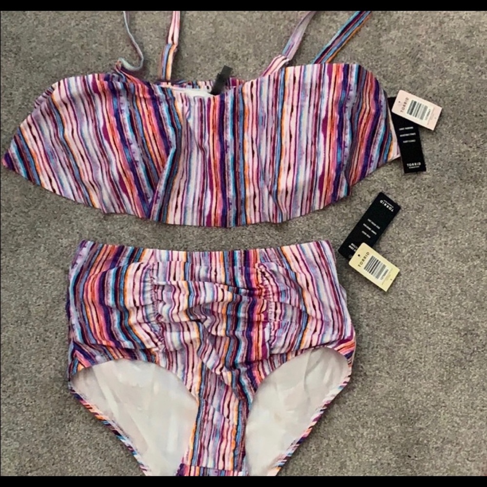 Torrid NWT High Waisted, Top size 1, Bottoms 0